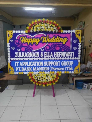 Papan Bunga di Singkup Purbaratu